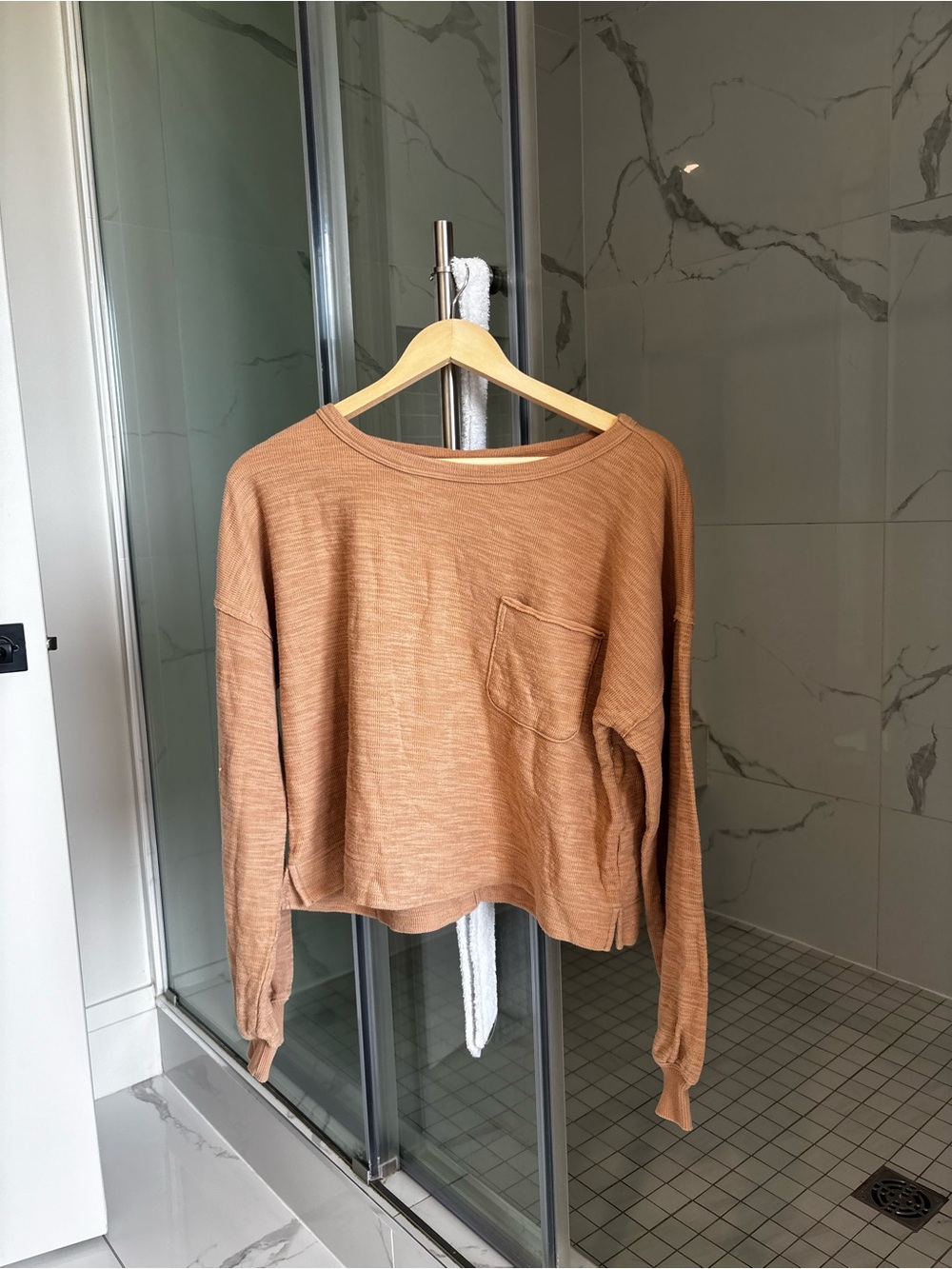aerie Rust-Tan Cropped Pocket Sweatshirt